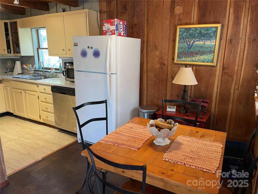 347 Elk Road, Sylva, NC 28779.  MLS# CAR4202079, YatesRealty ID 13987. 