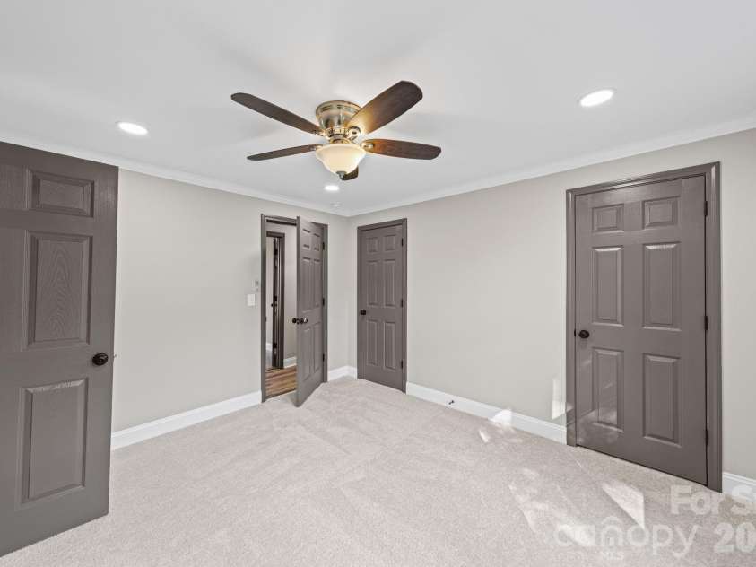 150 Cedar Drive, Concord, NC 28025.  MLS# CAR4368296, YatesRealty ID 13988. 