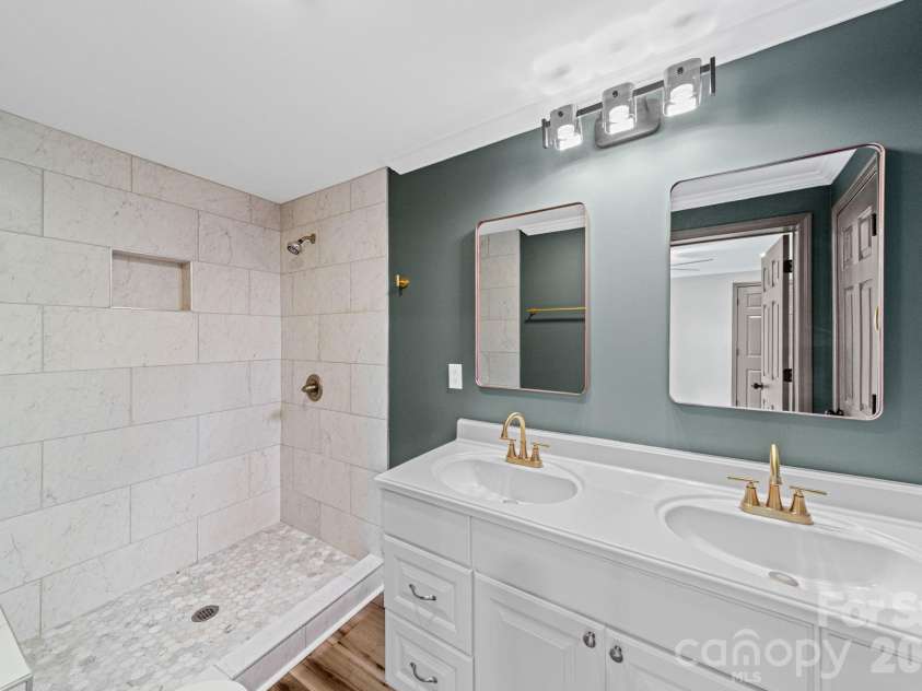 150 Cedar Drive, Concord, NC 28025.  MLS# CAR4368296, YatesRealty ID 13988. 