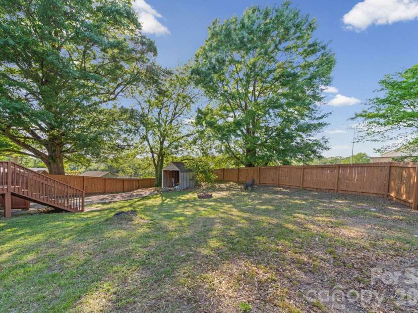 150 Cedar Drive, Concord, NC 28025.  MLS# CAR4368296, YatesRealty ID 13988. 