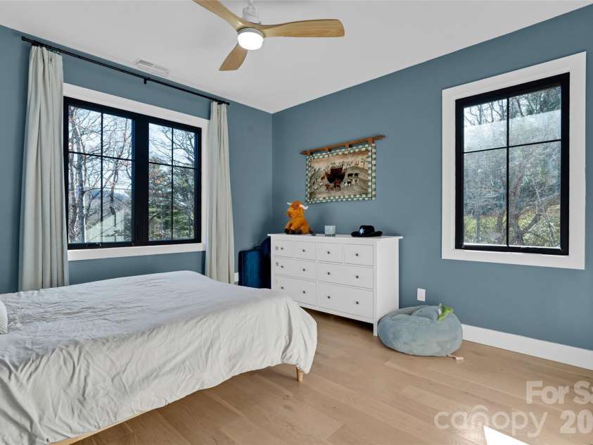 26 Pineview Road, Fairview, NC 28730.  MLS# CAR4357882, YatesRealty ID 13989. 