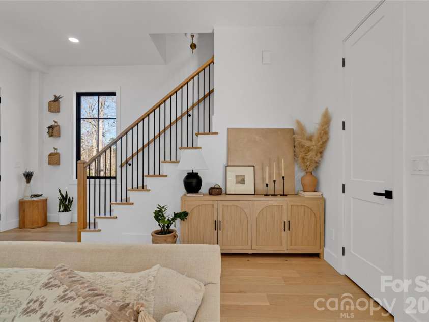 26 Pineview Road, Fairview, NC 28730.  MLS# CAR4357882, YatesRealty ID 13989. Entry way