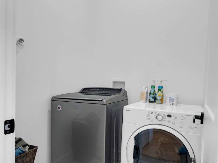 26 Pineview Road, Fairview, NC 28730.  MLS# CAR4357882, YatesRealty ID 13989. Laundry room
