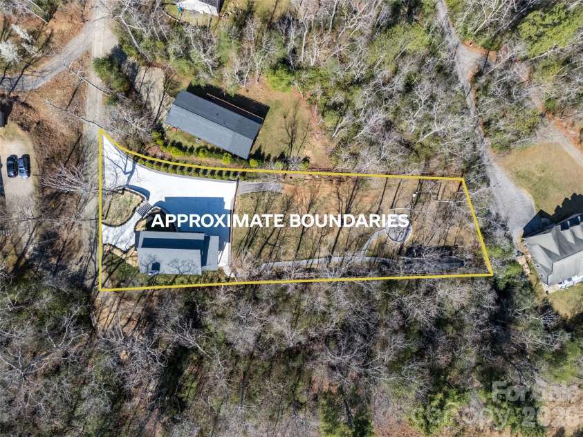 26 Pineview Road, Fairview, NC 28730.  MLS# CAR4357882, YatesRealty ID 13989. Lot size