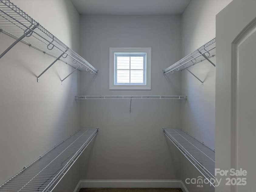 18 Eagle Pointe Way, Flat Rock, NC 28731.  MLS# CAR4306261, YatesRealty ID 1399. 