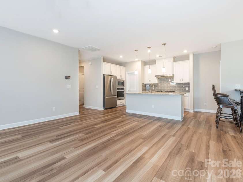 14816 Batteliere Drive, Charlotte, NC 28278.  MLS# CAR4362164, YatesRealty ID 13991. 