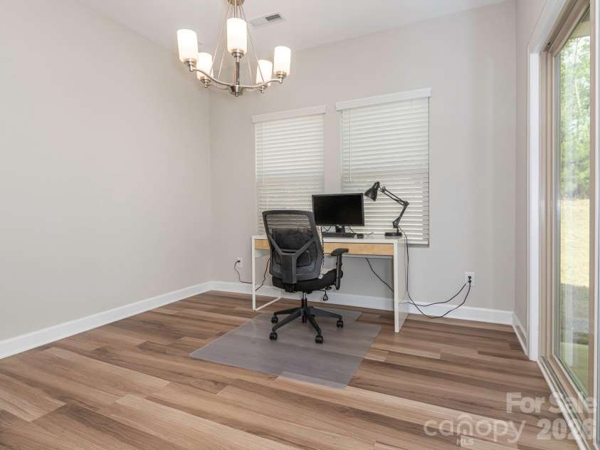 14816 Batteliere Drive, Charlotte, NC 28278.  MLS# CAR4362164, YatesRealty ID 13991. 