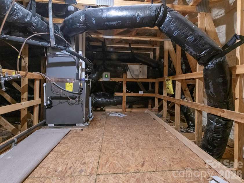 14816 Batteliere Drive, Charlotte, NC 28278.  MLS# CAR4362164, YatesRealty ID 13991. Energy efficient sprayed form attic.