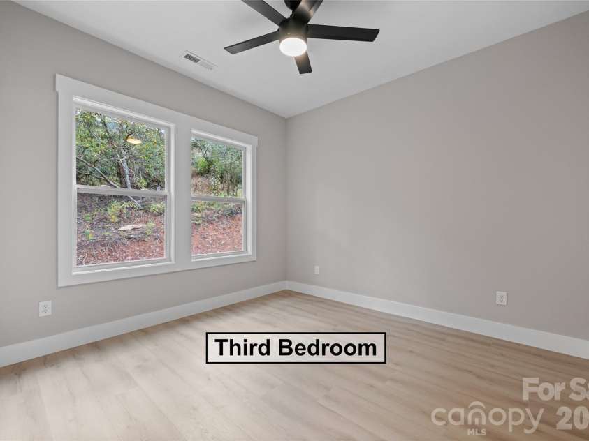 529 Waters Road, Hendersonville, NC 28792.  MLS# CAR4341602, YatesRealty ID 13992. 