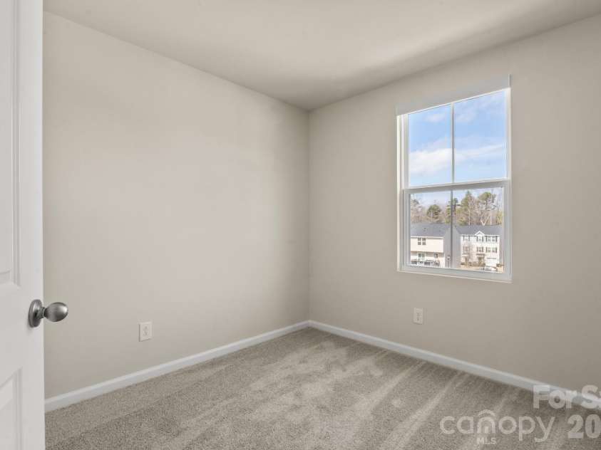 2615 McCurdy Trail, Charlotte, NC 28269.  MLS# CAR4353470, YatesRealty ID 13993. 