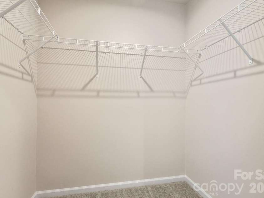 2615 McCurdy Trail, Charlotte, NC 28269.  MLS# CAR4353470, YatesRealty ID 13993. 