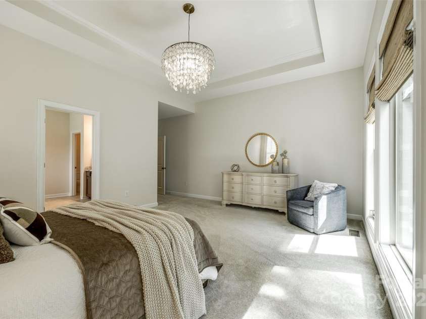 801 Hidden Pond Lane, Waxhaw, NC 28173.  MLS# CAR4253726, YatesRealty ID 13993. 