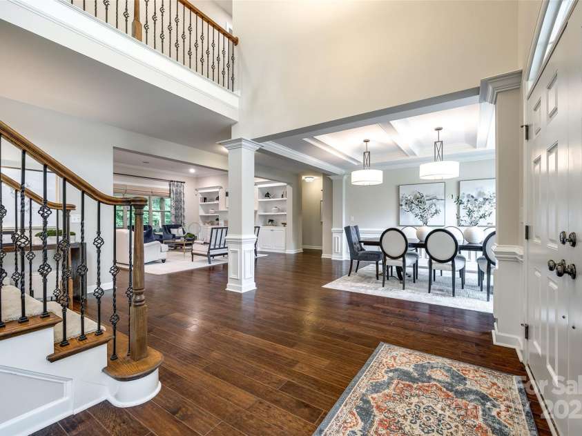 801 Hidden Pond Lane, Waxhaw, NC 28173.  MLS# CAR4253726, YatesRealty ID 13993. 