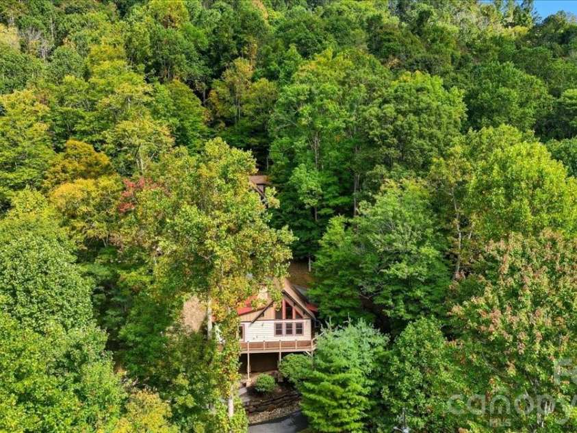 13 Miners Trace Road, Burnsville, NC 28714.  MLS# CAR4307496, YatesRealty ID 13994. 