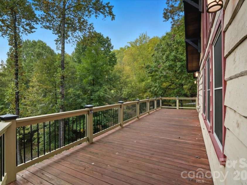 13 Miners Trace Road, Burnsville, NC 28714.  MLS# CAR4307496, YatesRealty ID 13994. 