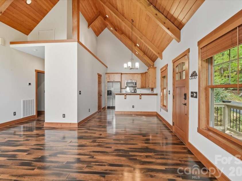 13 Miners Trace Road, Burnsville, NC 28714.  MLS# CAR4307496, YatesRealty ID 13994. 