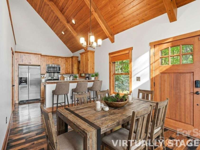 13 Miners Trace Road, Burnsville, NC 28714.  MLS# CAR4307496, YatesRealty ID 13994. 