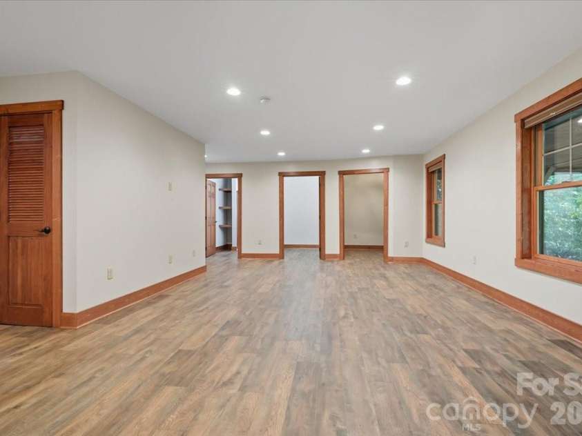 13 Miners Trace Road, Burnsville, NC 28714.  MLS# CAR4307496, YatesRealty ID 13994. 