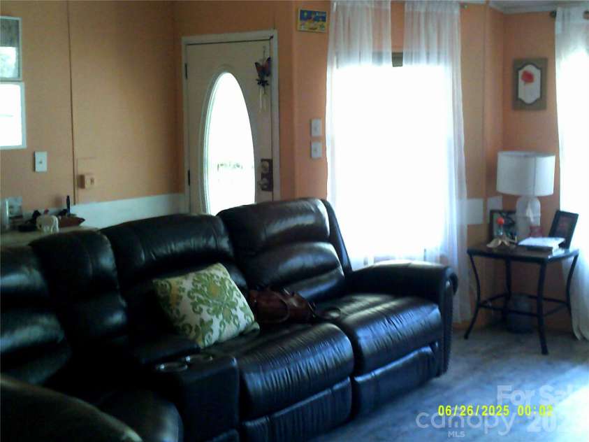 129 Desiree Drive, Statesville, NC 28677.  MLS# CAR4361416, YatesRealty ID 13995. 
