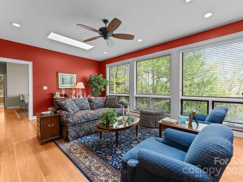 405 Kanasdatsi Drive, Brevard, NC 28712.  MLS# CAR4255040, YatesRealty ID 13995. 