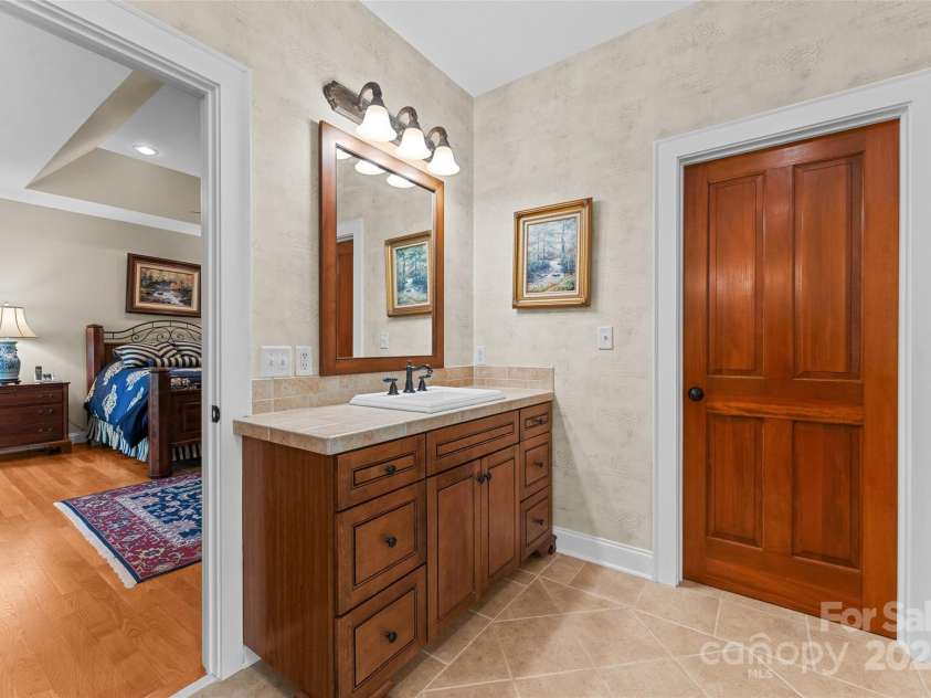 405 Kanasdatsi Drive, Brevard, NC 28712.  MLS# CAR4255040, YatesRealty ID 13995. 