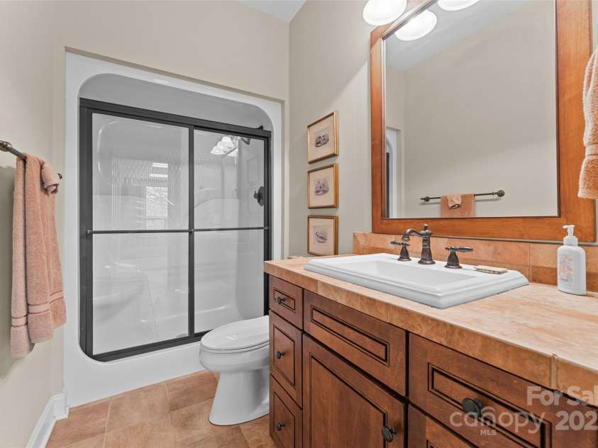 405 Kanasdatsi Drive, Brevard, NC 28712.  MLS# CAR4255040, YatesRealty ID 13995. 