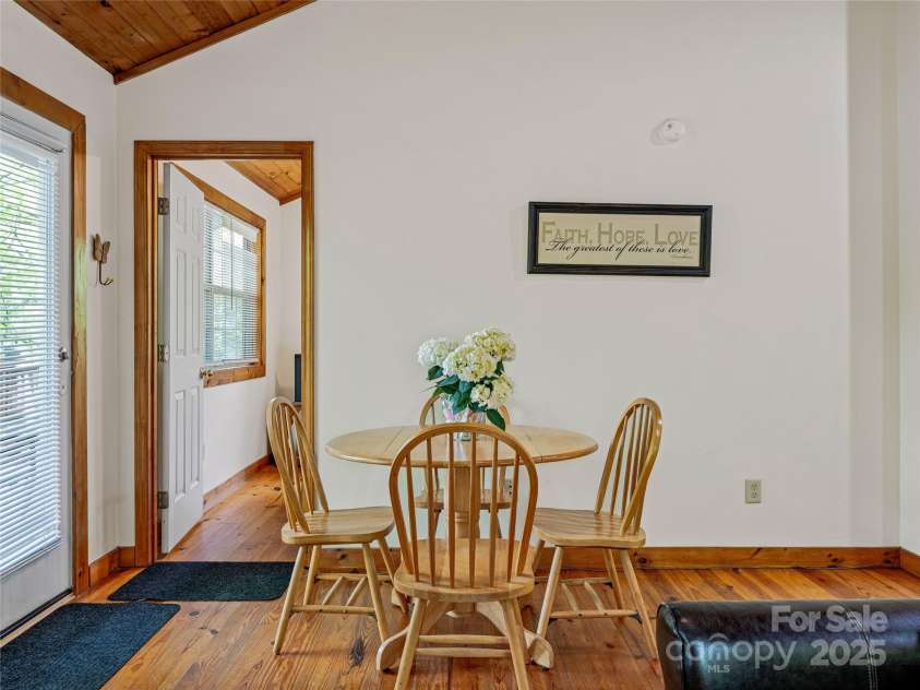 134 Fish Pond Lane, Murphy, NC 28906.  MLS# CAR4259606, YatesRealty ID 13996. 