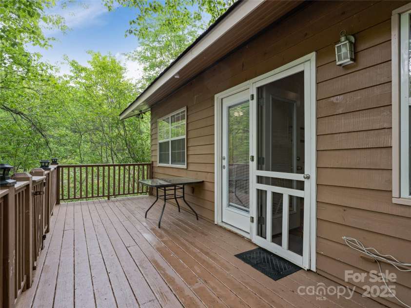 134 Fish Pond Lane, Murphy, NC 28906.  MLS# CAR4259606, YatesRealty ID 13996. 