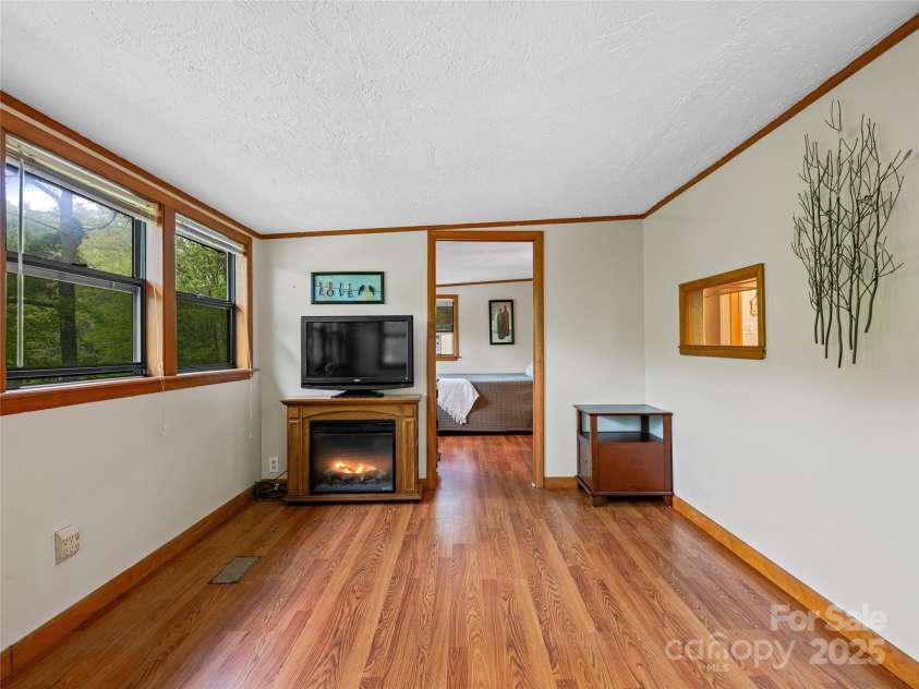 134 Fish Pond Lane, Murphy, NC 28906.  MLS# CAR4259606, YatesRealty ID 13996. 