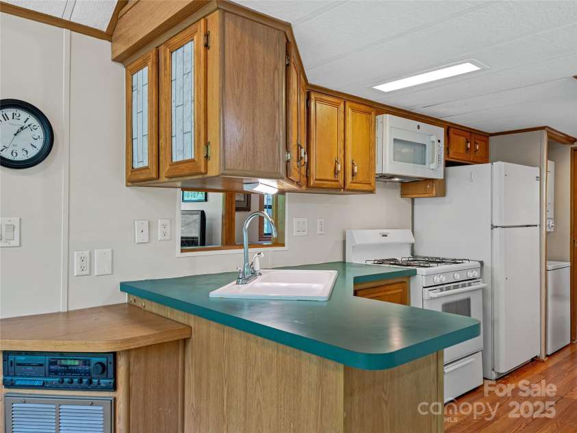 134 Fish Pond Lane, Murphy, NC 28906.  MLS# CAR4259606, YatesRealty ID 13996. 