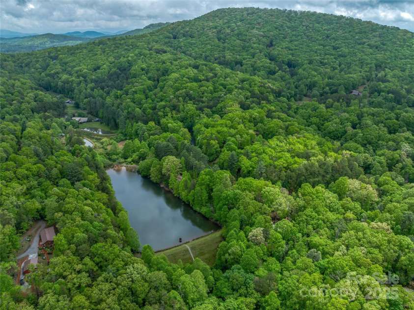 134 Fish Pond Lane, Murphy, NC 28906.  MLS# CAR4259606, YatesRealty ID 13996. 