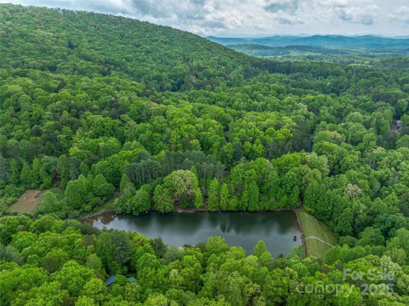 134 Fish Pond Lane, Murphy, NC 28906.  MLS# CAR4259606, YatesRealty ID 13996. 