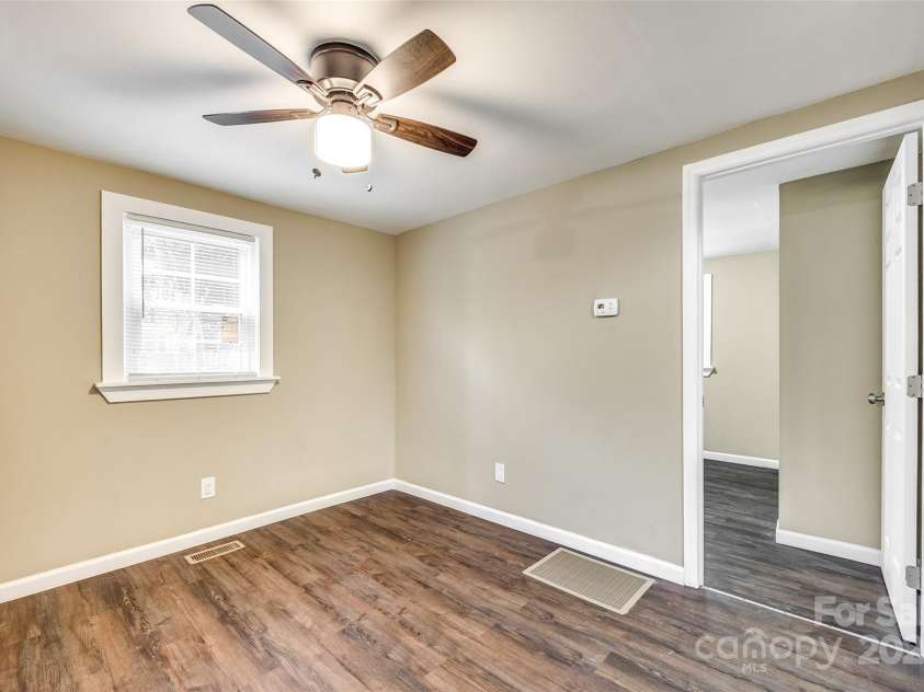 110 Steele Street, Fort Mill, SC 29715.  MLS# CAR4240591, YatesRealty ID 13998. 