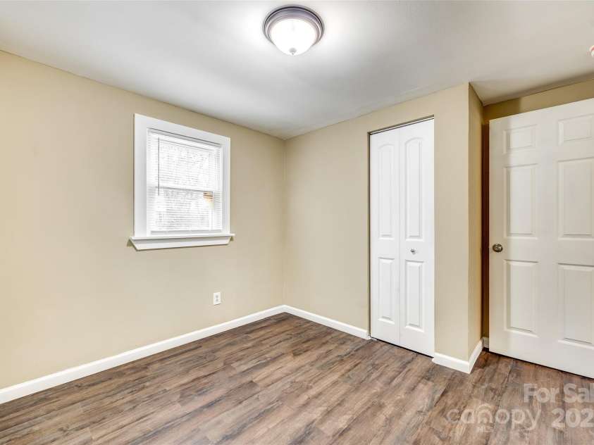 110 Steele Street, Fort Mill, SC 29715.  MLS# CAR4240591, YatesRealty ID 13998. 