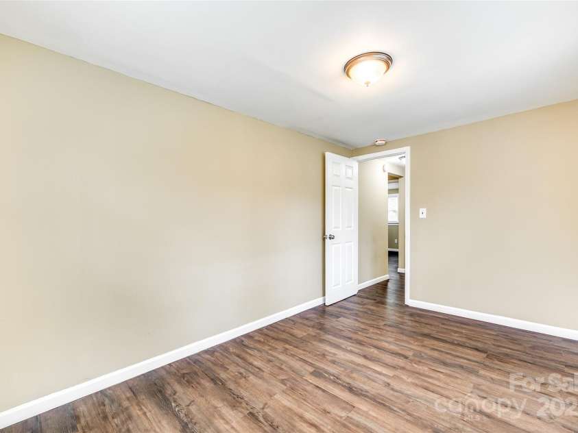 110 Steele Street, Fort Mill, SC 29715.  MLS# CAR4240591, YatesRealty ID 13998. 
