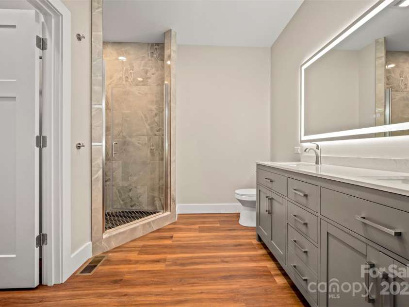 213 Calhoun Street, Hendersonville, NC 28739.  MLS# CAR4304159, YatesRealty ID 14. 