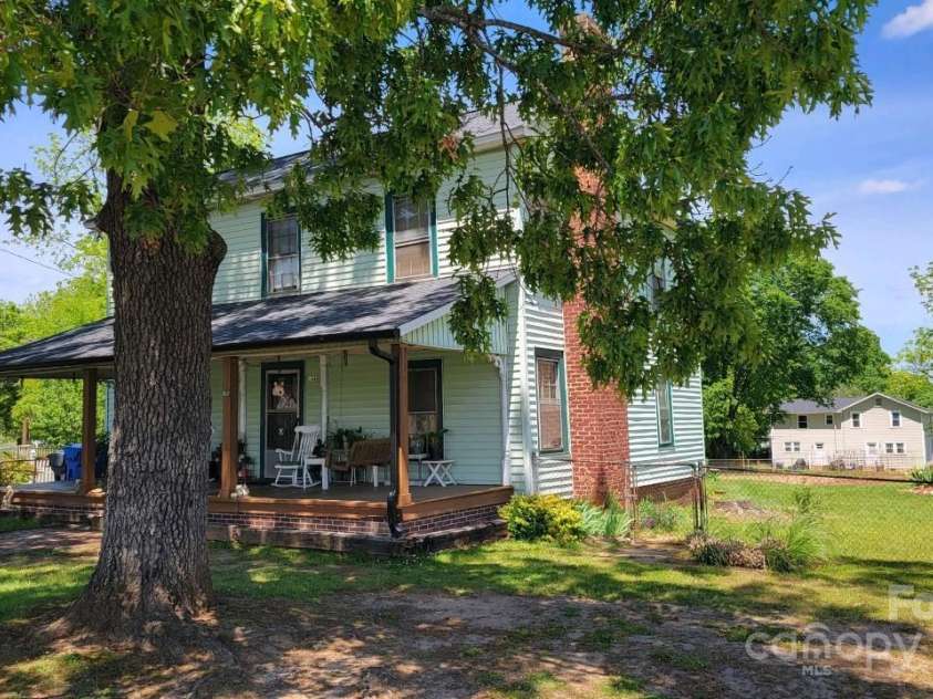 164 Eastway Drive, Troutman, NC 28166.  MLS# CAR4276114, YatesRealty ID 140. 