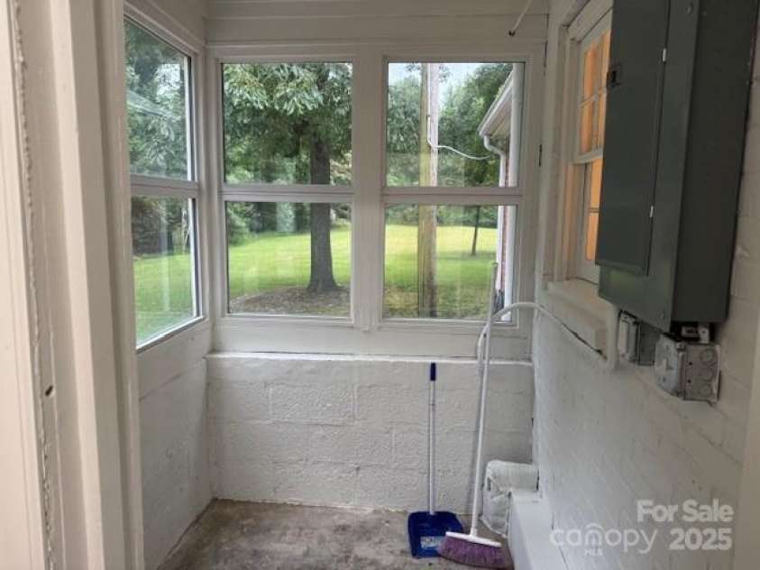 180 Tower Road, Troy, NC 27371.  MLS# CAR4275578, YatesRealty ID 1400. Utility Rm