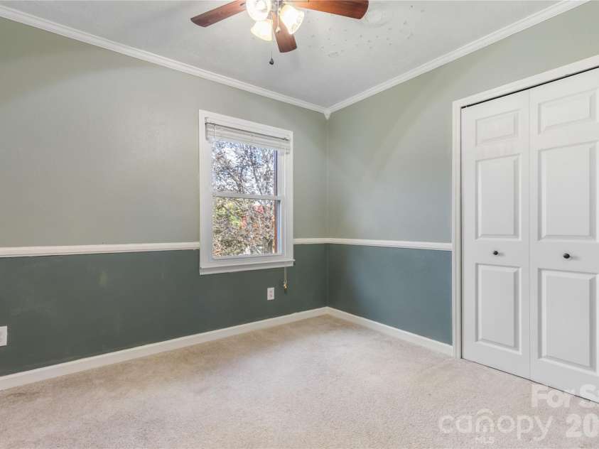 205 L And E Meadows Drive, Waynesville, NC 28786.  MLS# CAR4309569, YatesRealty ID 14001. 