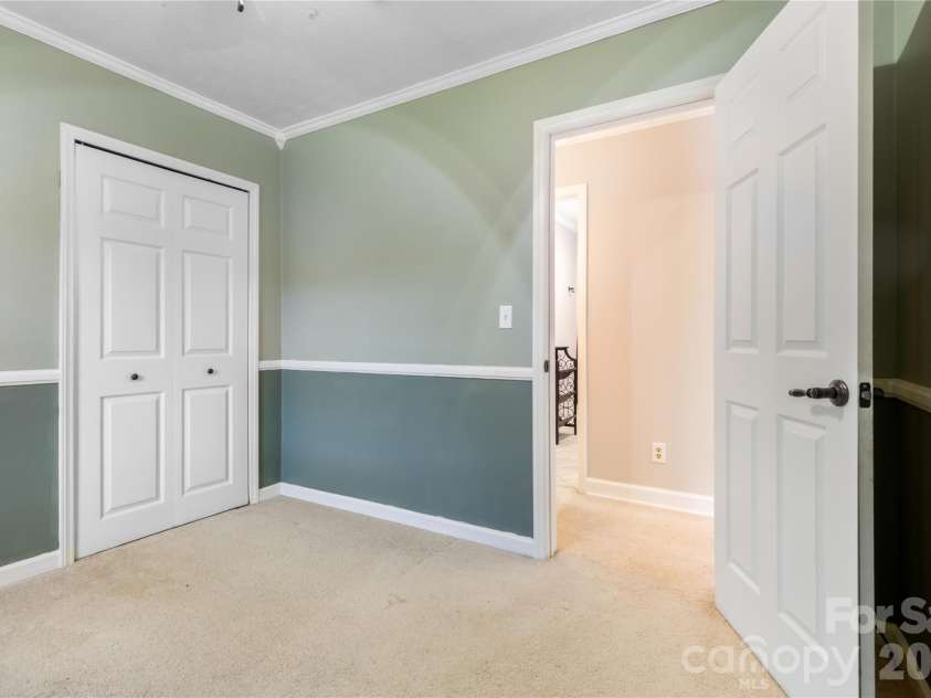 205 L And E Meadows Drive, Waynesville, NC 28786.  MLS# CAR4309569, YatesRealty ID 14001. 