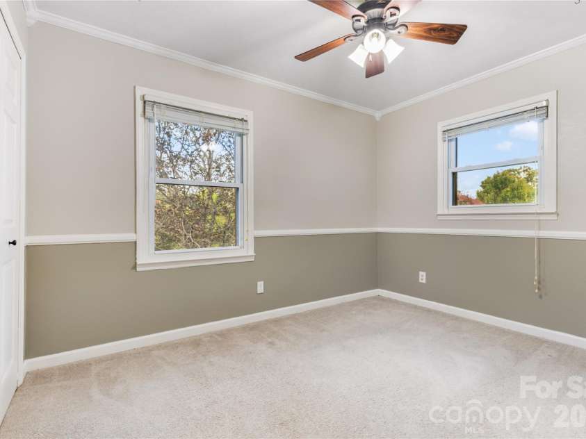 205 L And E Meadows Drive, Waynesville, NC 28786.  MLS# CAR4309569, YatesRealty ID 14001. 
