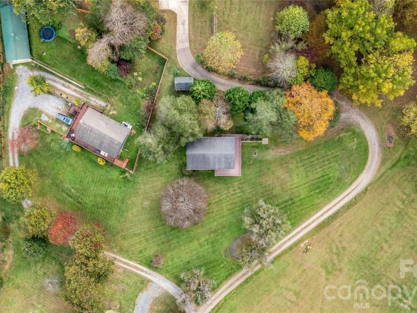 205 L And E Meadows Drive, Waynesville, NC 28786.  MLS# CAR4309569, YatesRealty ID 14001. 