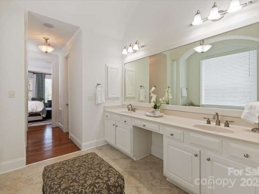 7507 Meadowgate Lane, Waxhaw, NC 28173.  MLS# CAR4257581, YatesRealty ID 14002. 