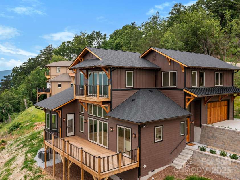 246 Half Moon Mile None, Lake Lure, NC 28746.  MLS# CAR4221091, YatesRealty ID 14004. Beautiful Modern Mountain home