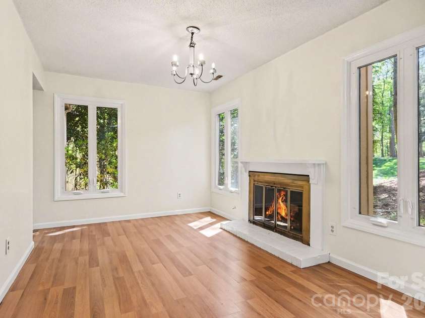 4813 Rounding Run Road, Charlotte, NC 28277.  MLS# CAR4368911, YatesRealty ID 14004. 