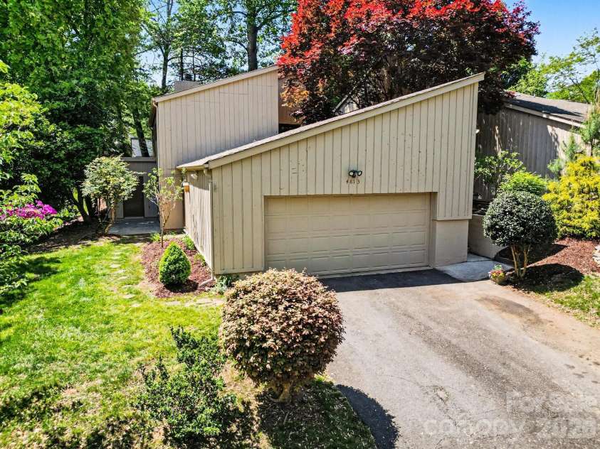 4813 Rounding Run Road, Charlotte, NC 28277.  MLS# CAR4368911, YatesRealty ID 14004. 