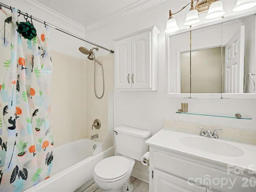 1625 Kiawah Court, Gastonia, NC 28056.  MLS# CAR4367551, YatesRealty ID 14005. 