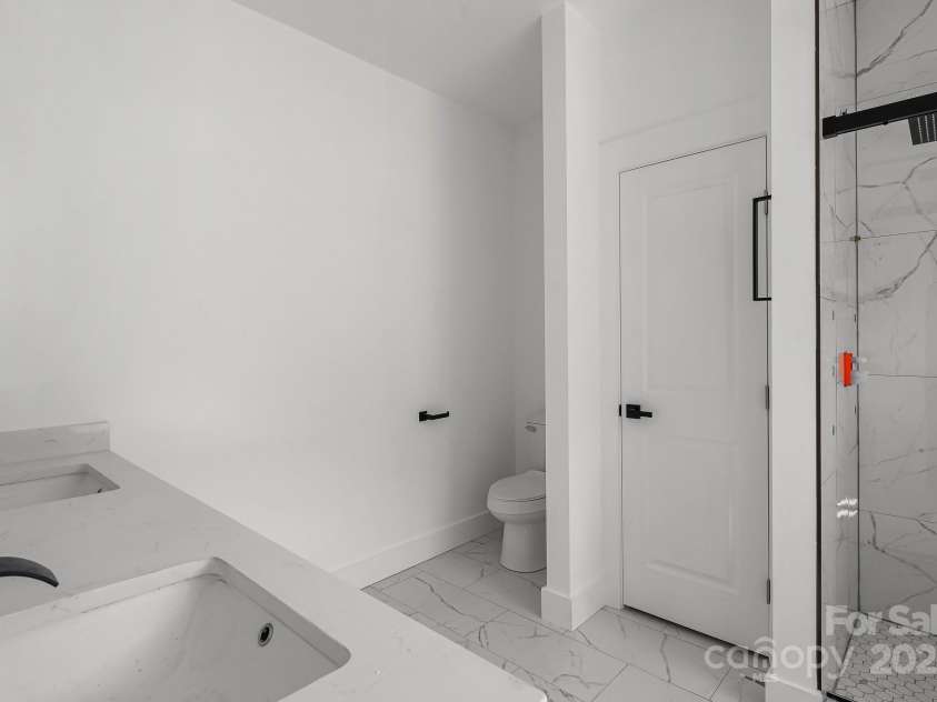 3 Weather Wood Drive, Arden, NC 28704.  MLS# CAR4248624, YatesRealty ID 14005. 