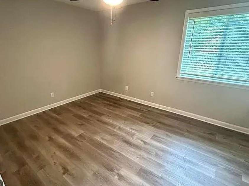 831 McAlway Road, Charlotte, NC 28211.  MLS# CAR4251307, YatesRealty ID 14006. 