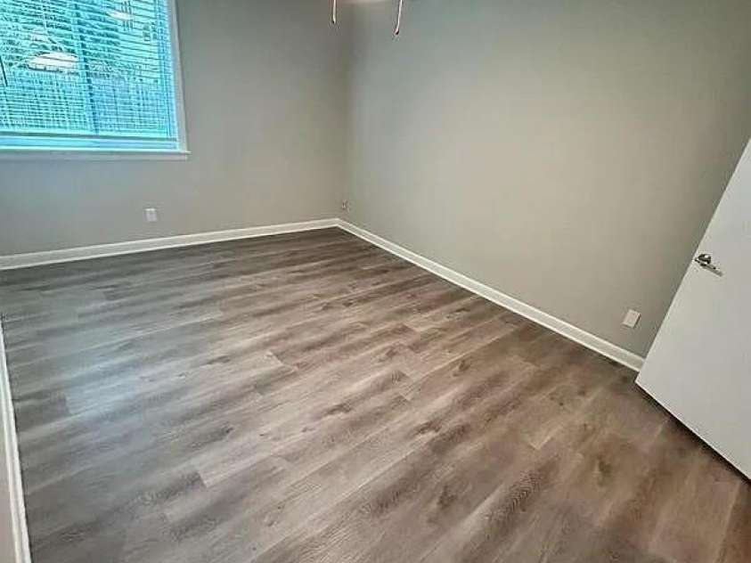831 McAlway Road, Charlotte, NC 28211.  MLS# CAR4251307, YatesRealty ID 14006. 